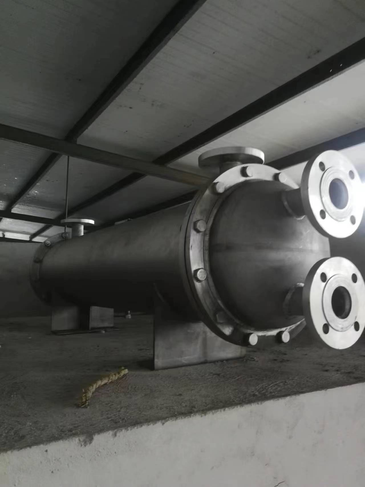 尚緯股份-GLL列管式冷卻器80m2