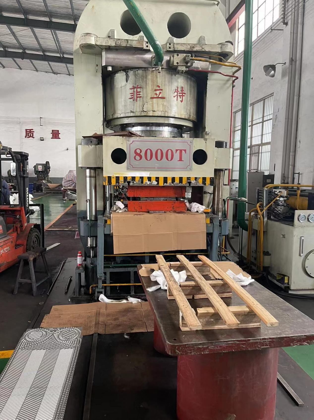 板片生產(chǎn)區(qū)