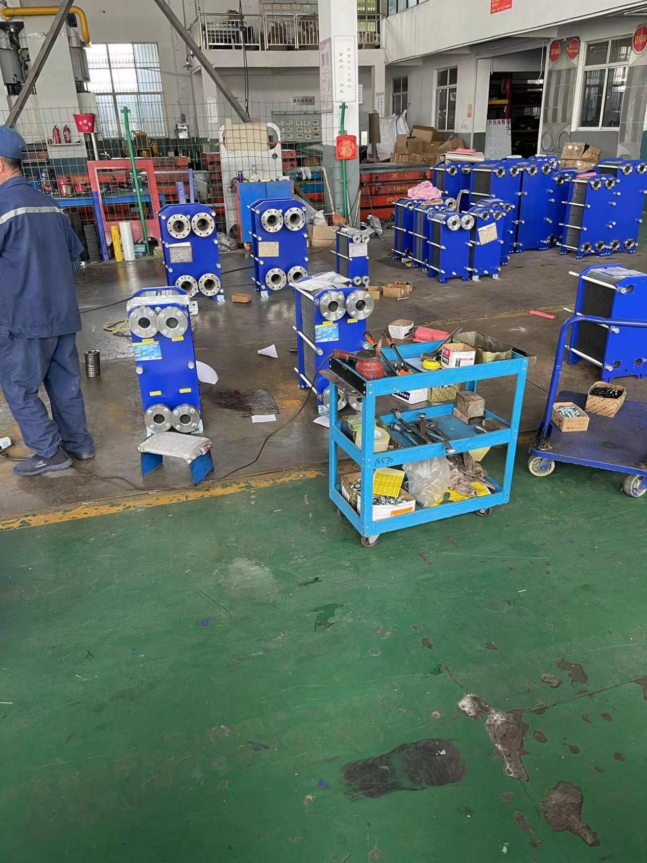 板式換熱器檢驗區(qū)