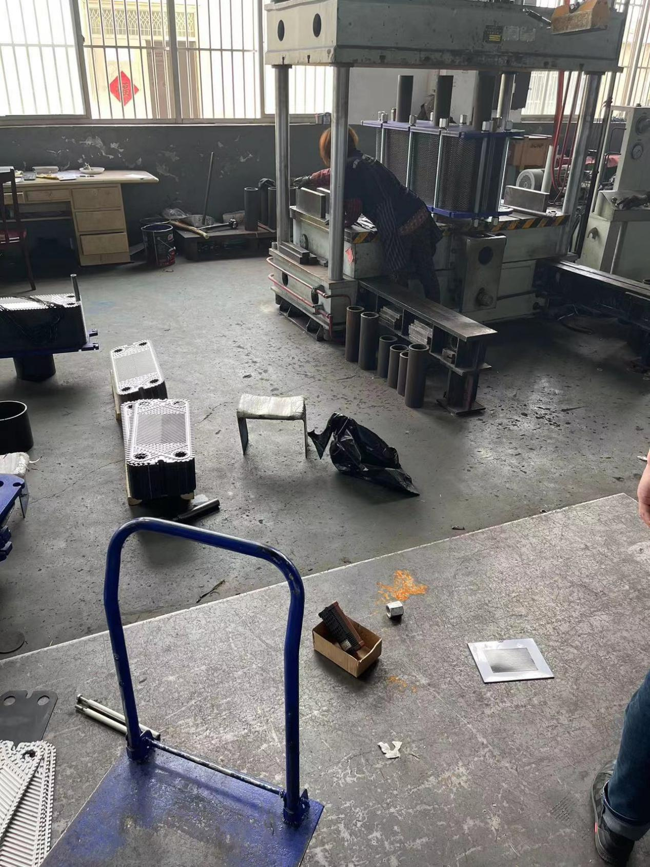 板式換熱器調(diào)試區(qū)