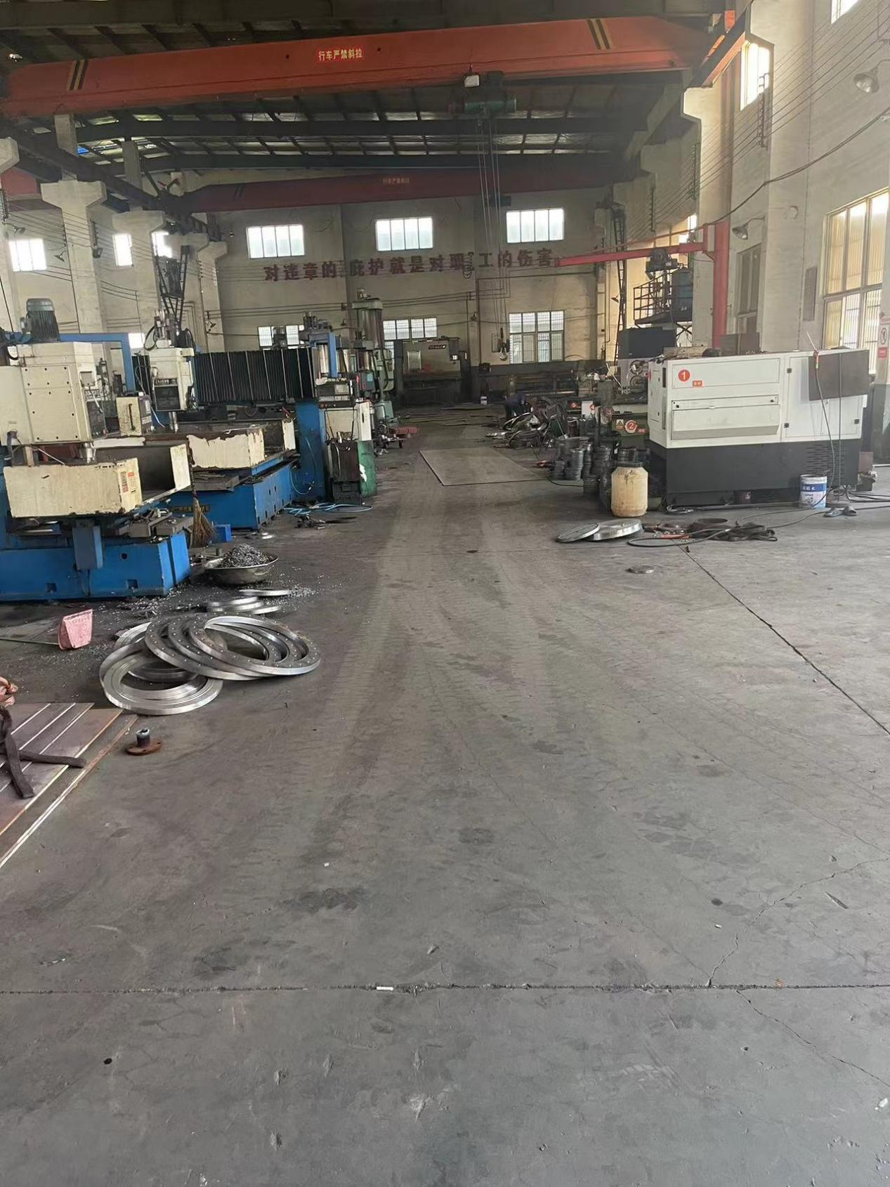 法蘭生產(chǎn)區(qū)